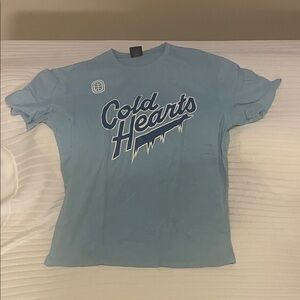 OTE ‘Cold Hearts’ Light Blue Comfortable Exclusive tee-shirt
